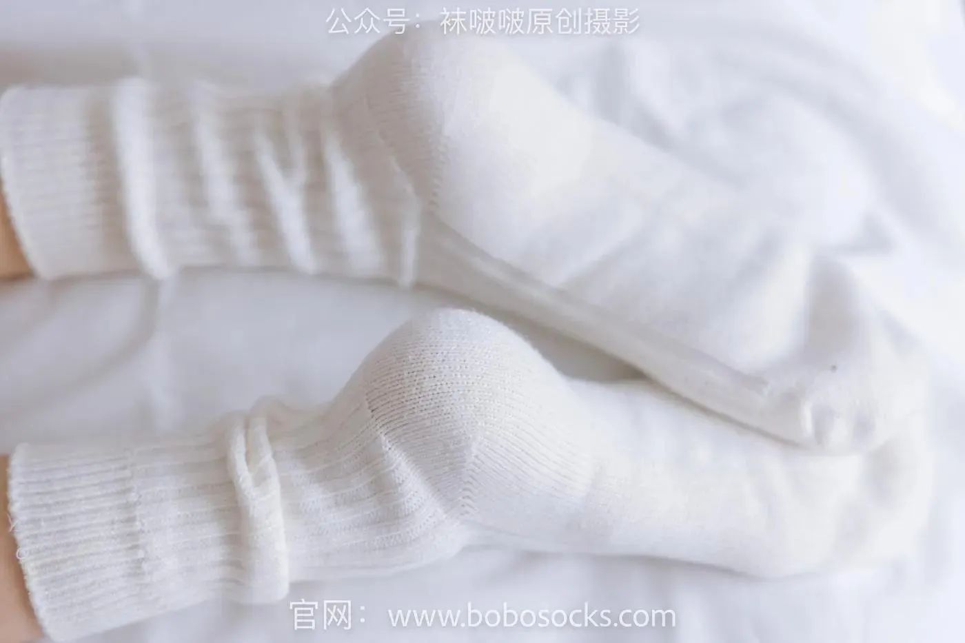 [BoBoSocks袜啵啵]NO.143 稚予-匡威板鞋、vans帆布鞋、两双白棉袜 [166P]插图2